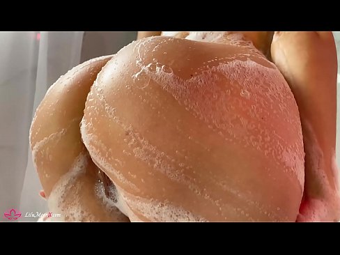 ❤️ Brunette Anapiga Pussy kwa Pussy kwa Vibrator hadi Orgasm kali katika Shower Ponografia kali ❌️❤