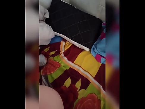 ❤️ Mwenzangu anakaa peke yake nyumbani kwa sababu mume wake anaenda likizo na mimi huchukua nafasi hiyo kumlamba na kumjaza maziwa. Ponografia kali ❌️❤
